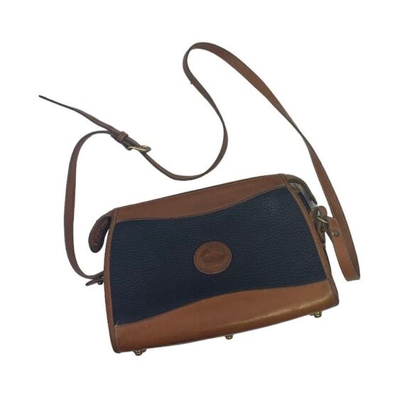 Dooney & Bourke Handbags - Dooney & Bourke VTG Shoulder Bag